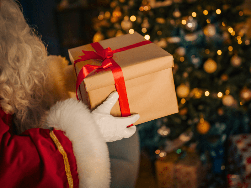 Kids' Sunday & Santa's Grotto - Sunday 7th December